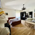 B&B Bombrelais 4*