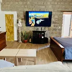 Bombrelais Bed & Breakfast