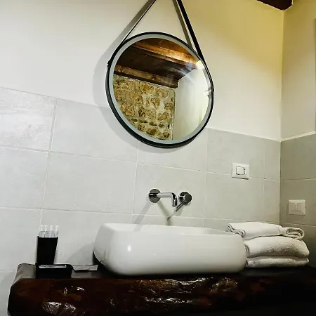 Bombrelais فندق مبيت وإفطار Apice