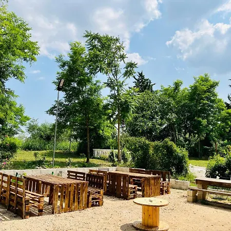 فندق مبيت وإفطار Bombrelais