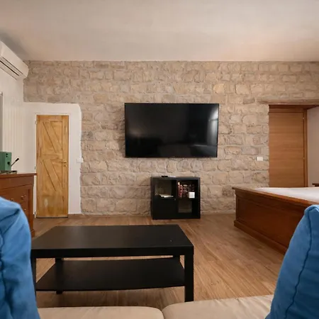 Bombrelais Bed and Breakfast