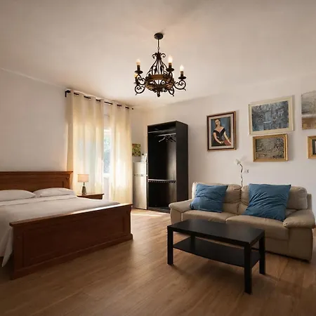 Bed & Breakfast Bombrelais 4*