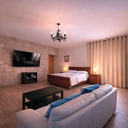 Bombrelais 4* Apice