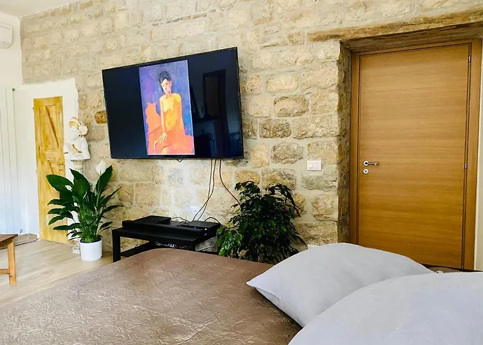 Bombrelais Frühstückspension 4*