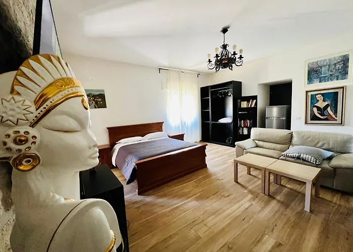 Frühstückspension Bombrelais 4*